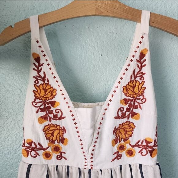 MelloDay dress embroidery smocking back sleeveless summer bohemian coastal chic - Picture 4 of 12